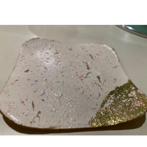 Handmade air dry trinket dish - Picture 4 of 10